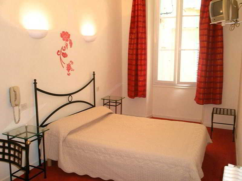 Hotel Portalet Hyeres Ruang foto